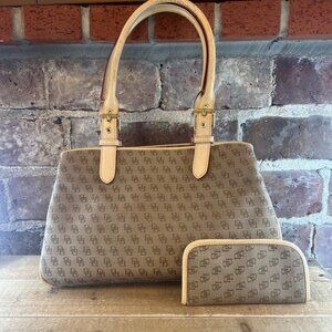 VTG Dooney & Bourke Brown & Cream Logo Canvas Double Handle Purse & Eyeglass